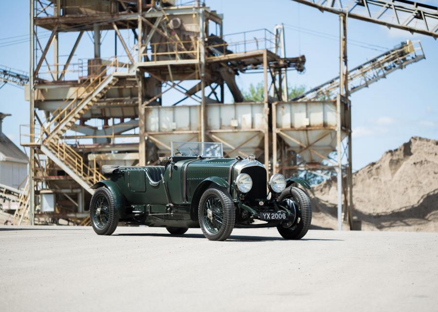  Bentley 4&frac12;-Litre Tourer in the Style of Vanden Plas 1928 года  (фото 1 из 11)